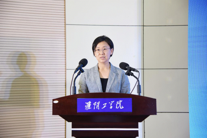 说明: http://cxcy.hyit.edu.cn/__local/E/7F/06/A4F962C79546EC50B1FE56C6DD2_81198457_13FE3E.png